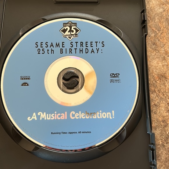 Sesame Street 25 Wonderful Years A Musical Celebration! - Picture 3 of 3